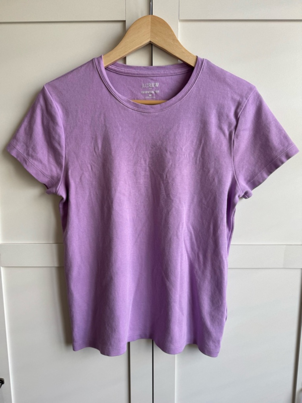 J.Crew Factory Essential Crewneck Tee in Lavender Purple Size Medium